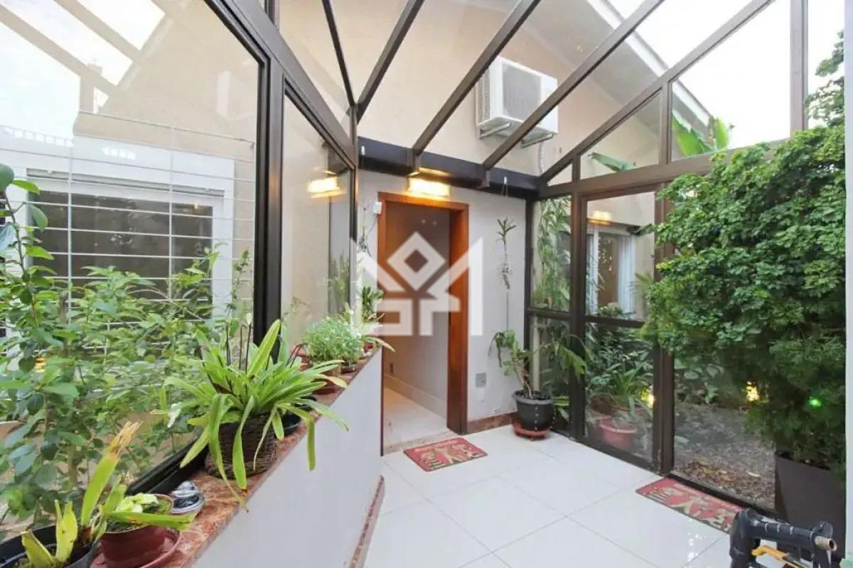 Casa com 4 quartos à venda, 288m² - Jardim Itu - Porto Alegre: 