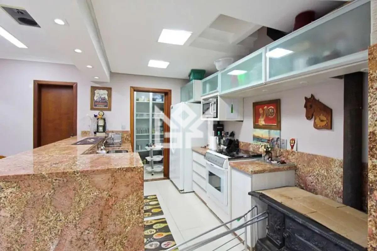 Casa com 4 quartos à venda, 288m² - Jardim Itu - Porto Alegre: 