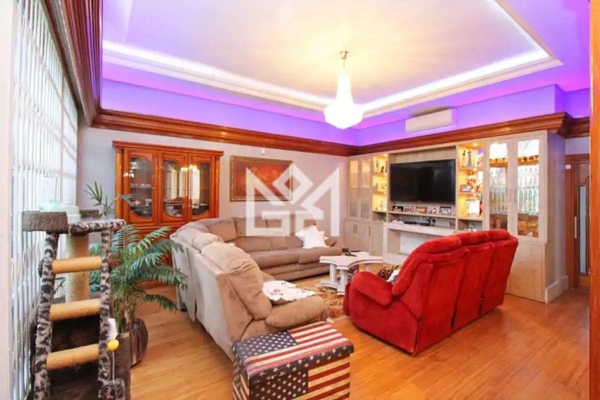 Casa com 4 quartos à venda, 288m² - Jardim Itu - Porto Alegre: 