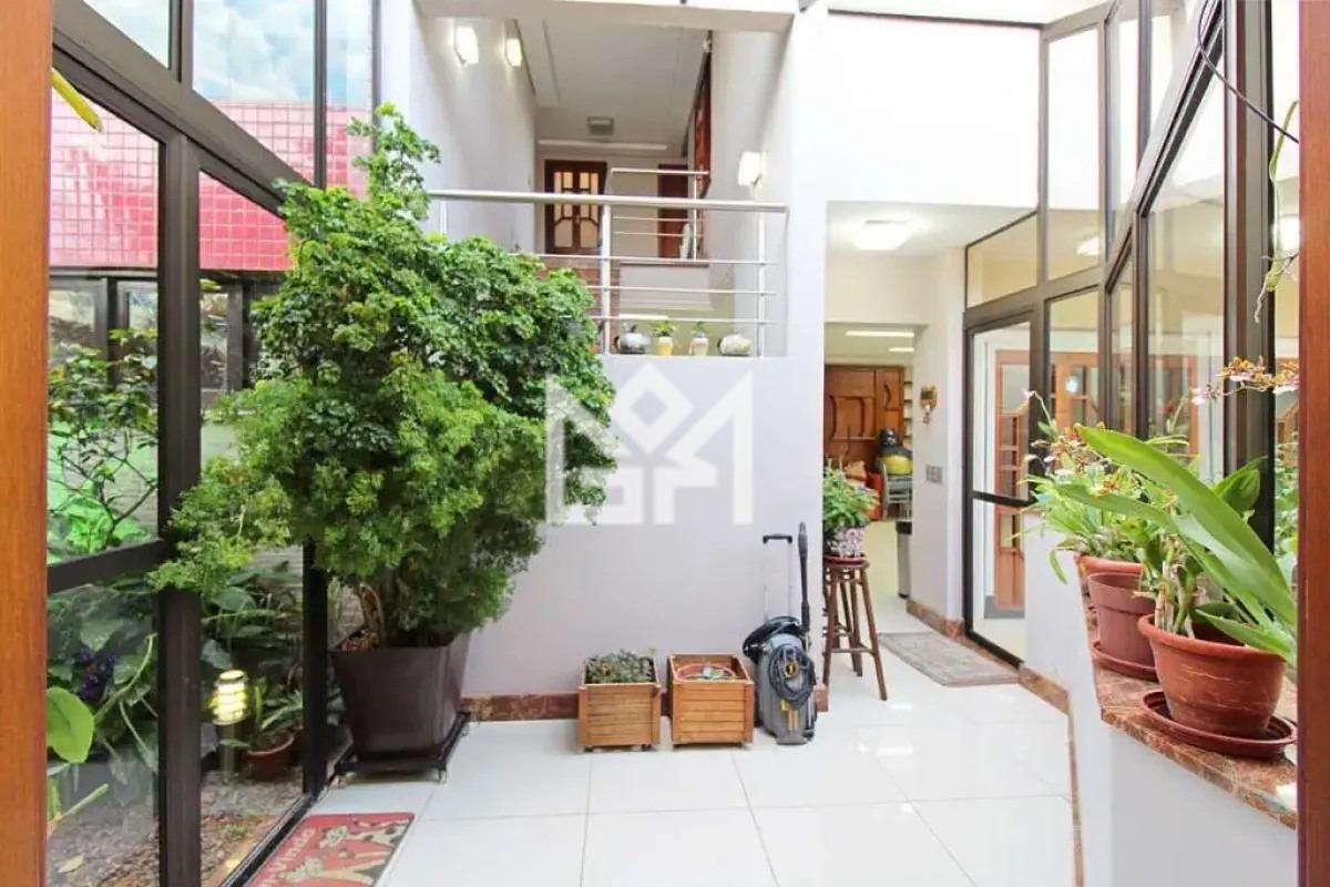 Casa com 4 quartos à venda, 288m² - Jardim Itu - Porto Alegre: 