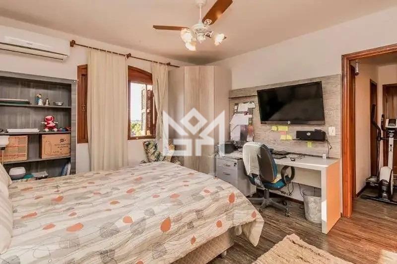Casa com 4 quartos à venda, 391m² - Jardim Itu - Porto Alegre: 