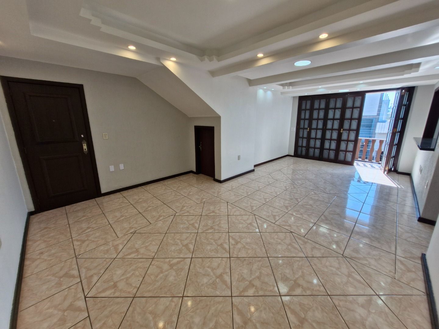 Apartamento com 2 quartos para aluguel, 112m² - Bom Sucesso - Gravataí: 