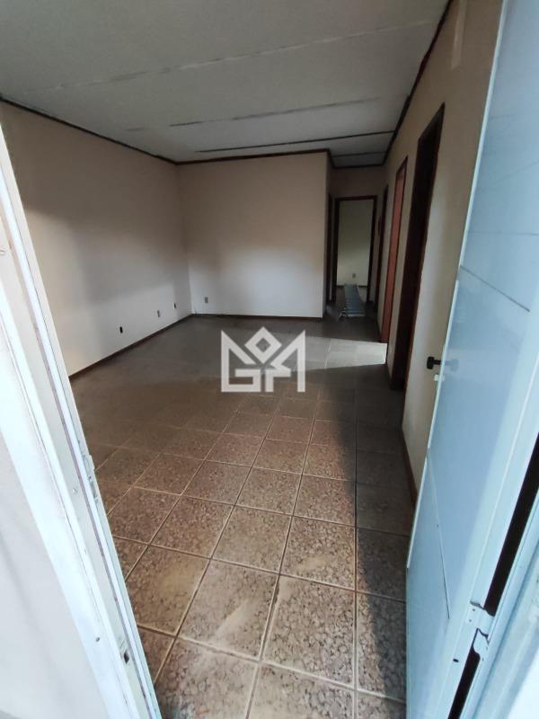 Casa com 3 quartos para aluguel, 40m² - Rubem Berta - Porto Alegre: 