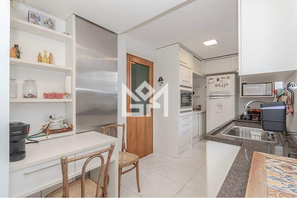 Apartamento com 3 quartos à venda, 120m² - Chácara das Pedras - Porto Alegre: 