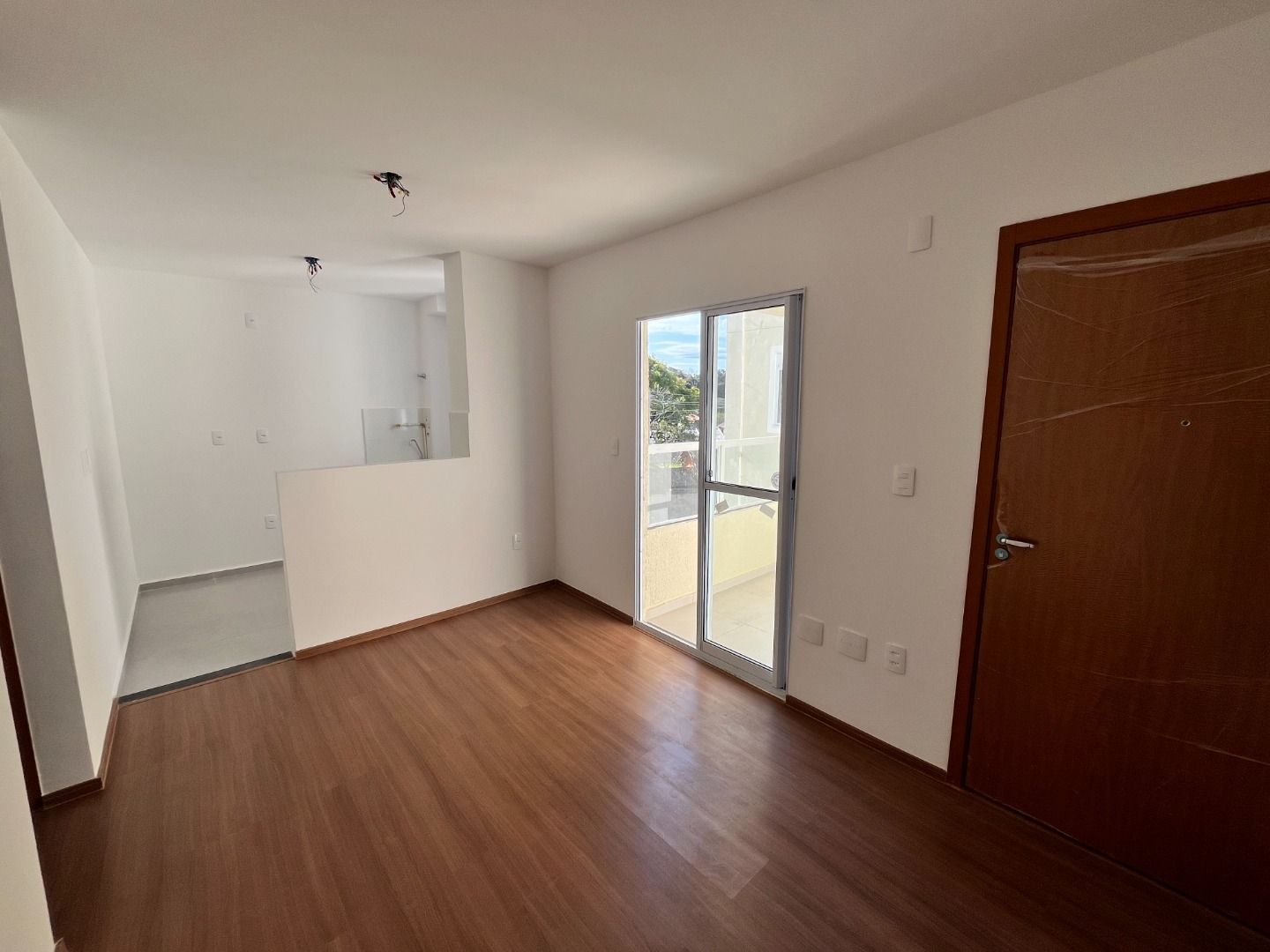 Apartamento com 2 quartos para aluguel, 42m² - Natal - Gravataí: 