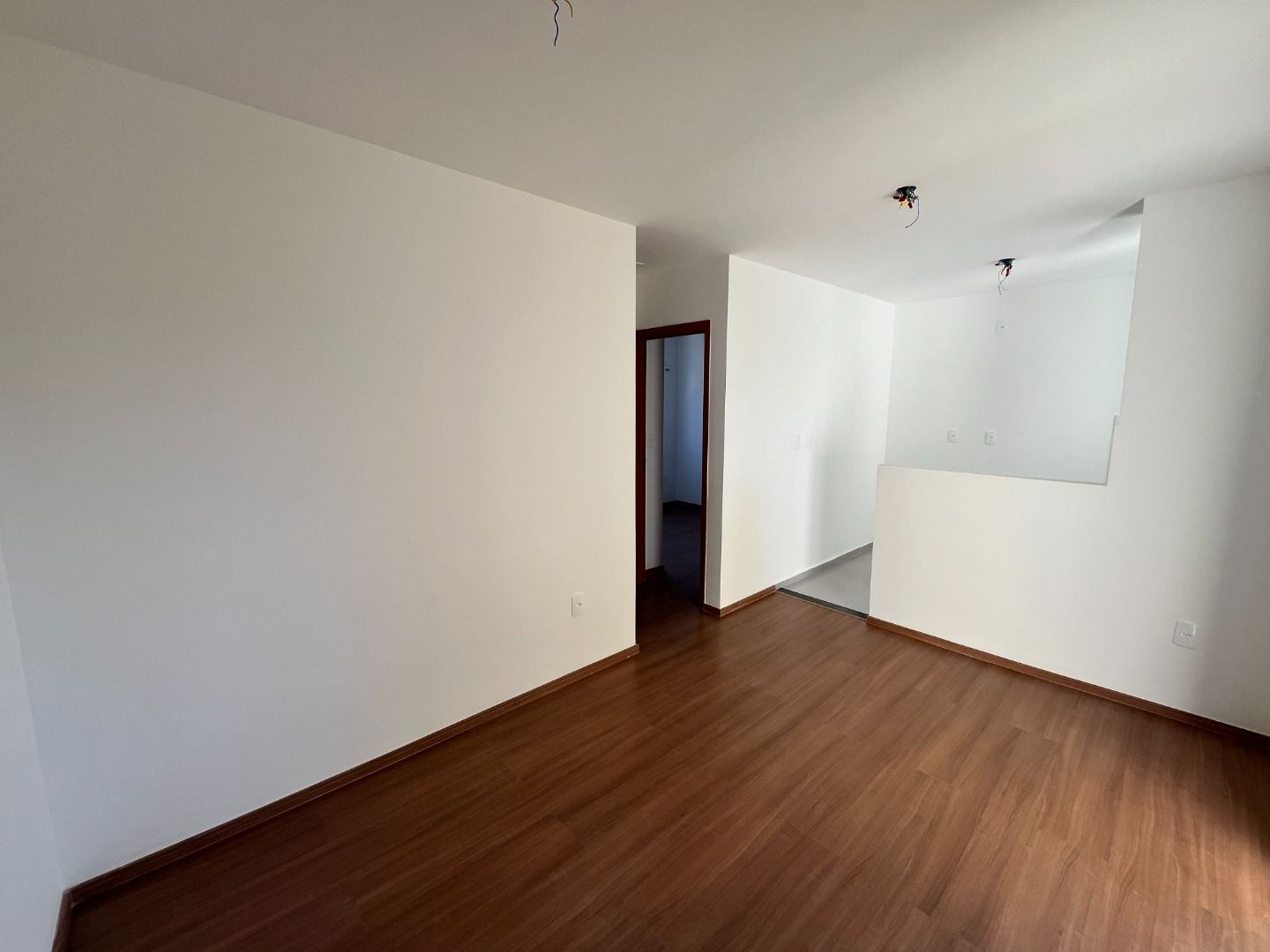 Apartamento com 2 quartos para aluguel, 42m² - Natal - Gravataí: 