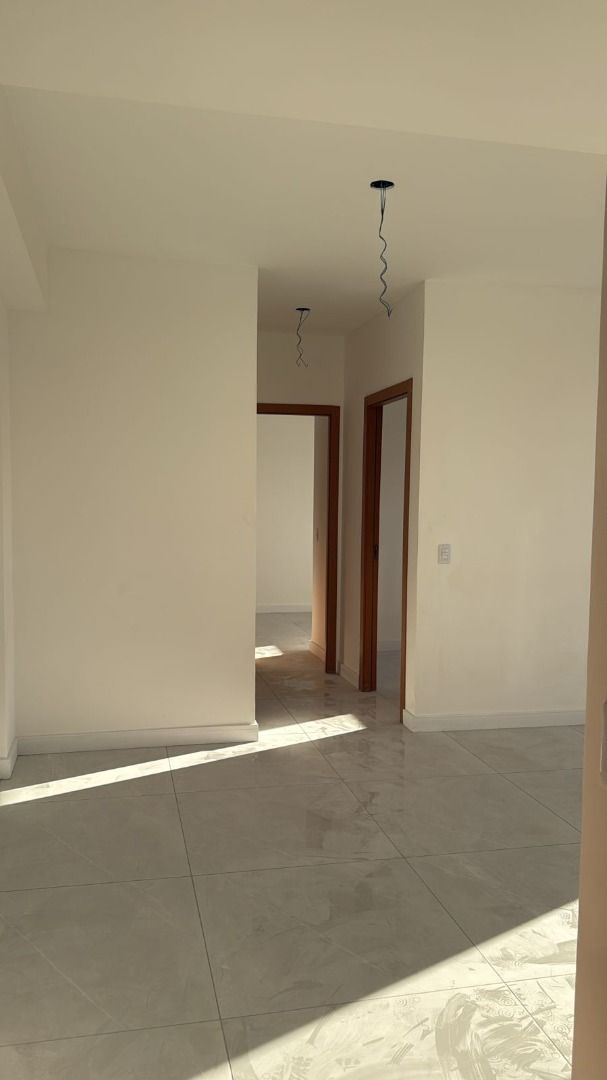 Apartamento com 2 quartos para aluguel, 50m² - Vila Princesa Izabel - Cachoeirinha: 