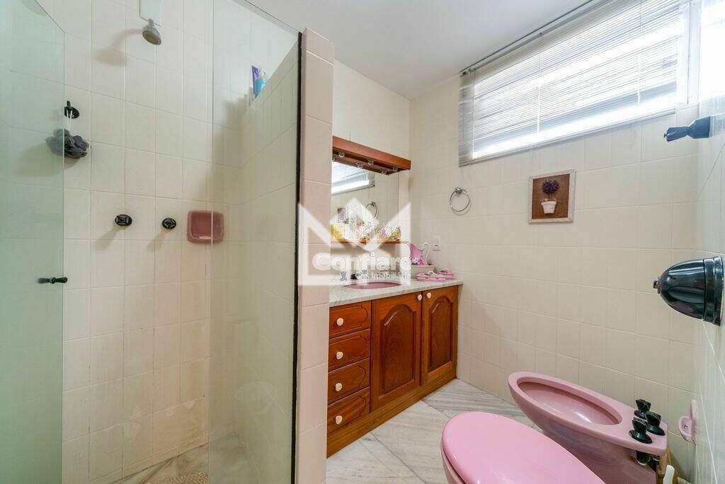 Apartamento com 4 quartos à venda, 201,6m² - Petrópolis - Porto Alegre: 