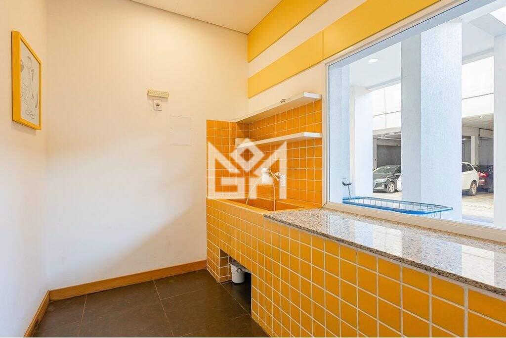 Apartamento com 2 quartos à venda, 58m² - Passo Da Areia - Porto Alegre: 