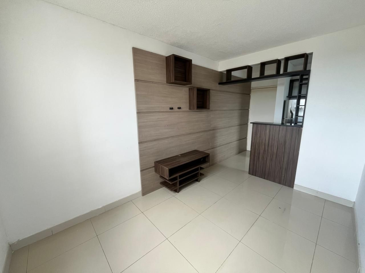 Apartamento com 2 quartos para aluguel, 42m² - COHAB A - Gravataí: 