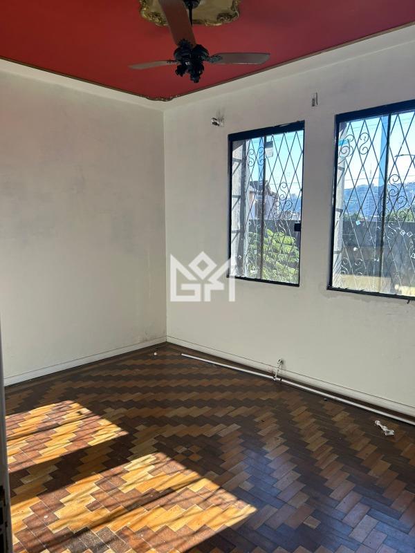 Casa com 4 quartos à venda, 249m² - Teresópolis - Porto Alegre: 