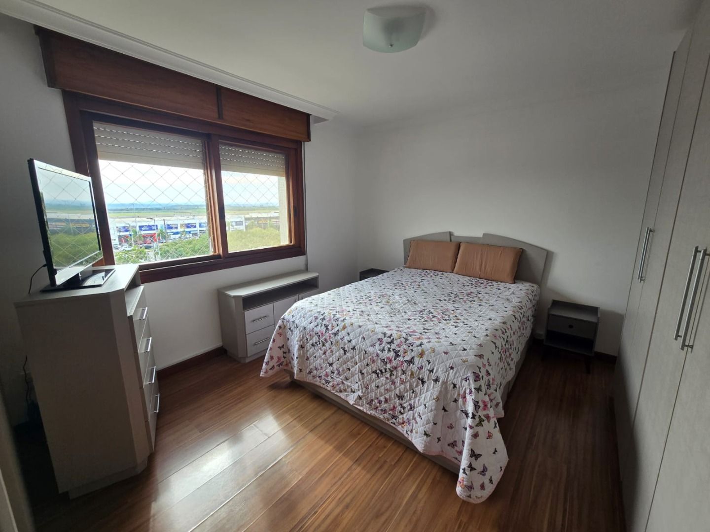 Apartamento com 3 quartos para aluguel, 295m² - Jardim Lindóia - Porto Alegre: 