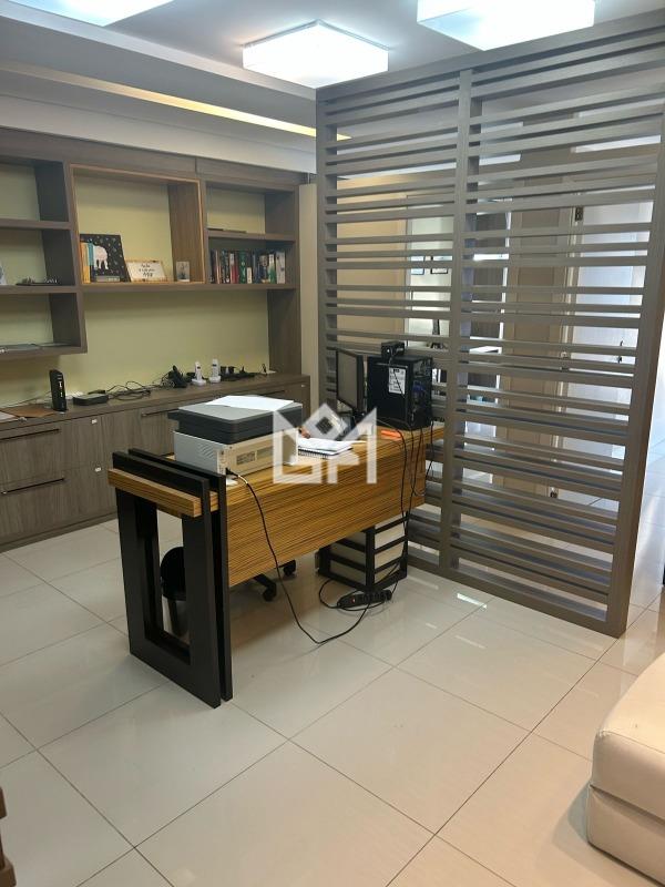 Sala/Conjunto Comercial com à venda, 46m² - Azenha - Porto Alegre: 