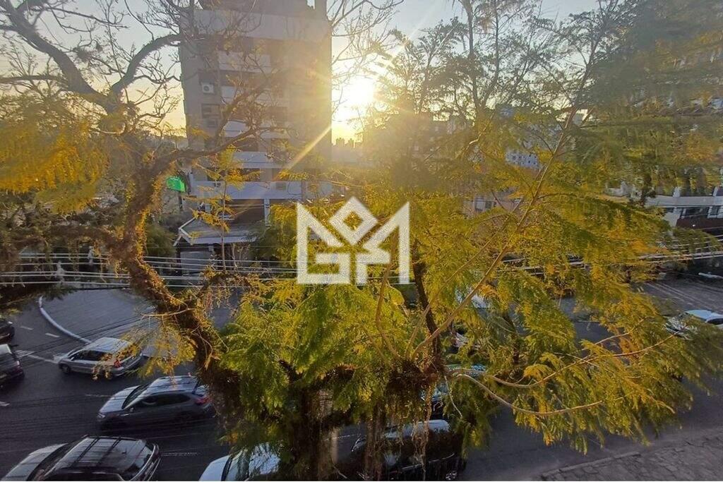 Apartamento com 4 quartos à venda, 77m² - Passo Da Areia - Porto Alegre: 