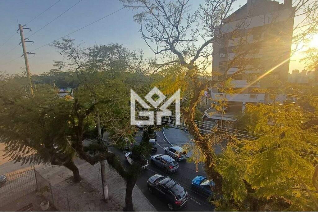 Apartamento com 4 quartos à venda, 77m² - Passo Da Areia - Porto Alegre: 