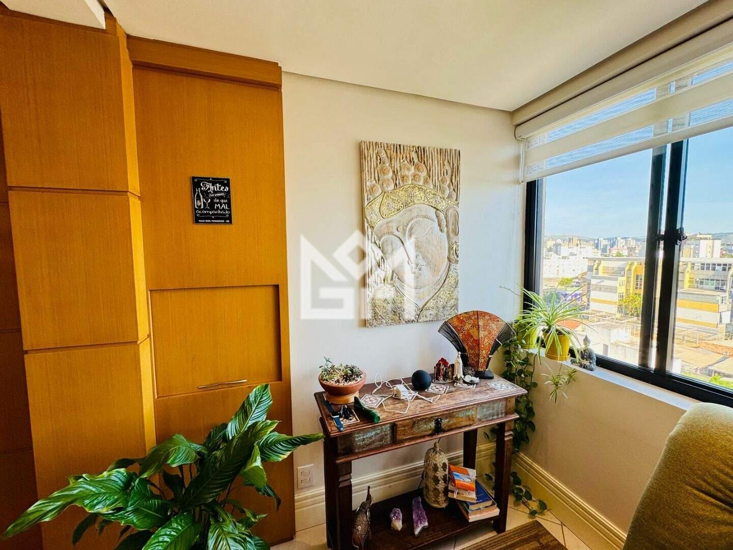 Apartamento com 2 quartos à venda, 80m² - Menino Deus - Porto Alegre: 