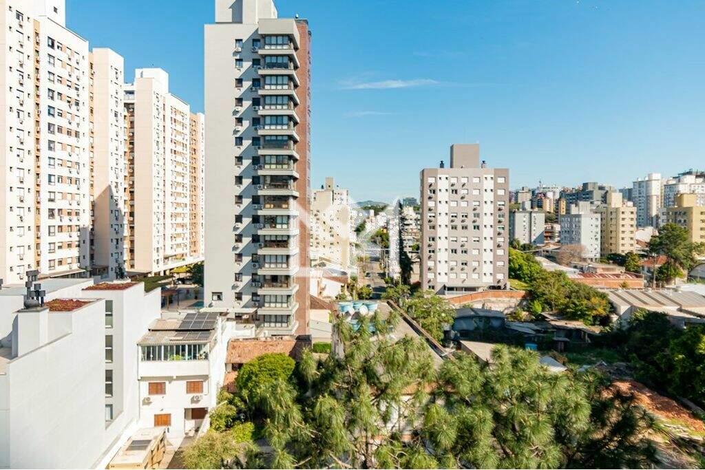 Apartamento com 3 quartos à venda, 84m² - Passo Da Areia - Porto Alegre: 