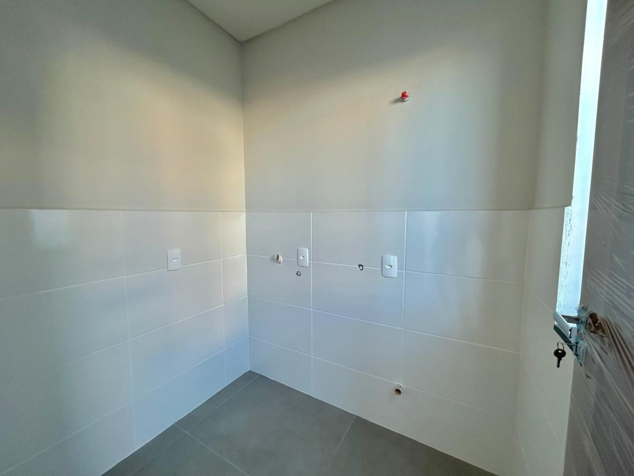 Sobrado Geminado à venda no Água Verde: 