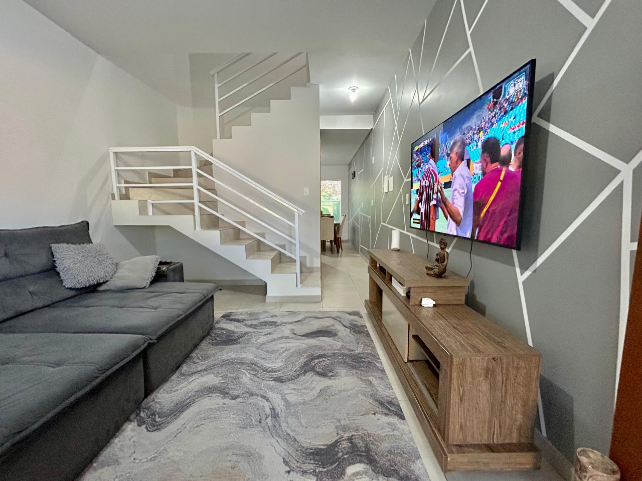 Sobrado Geminado à venda no Velha Central: 