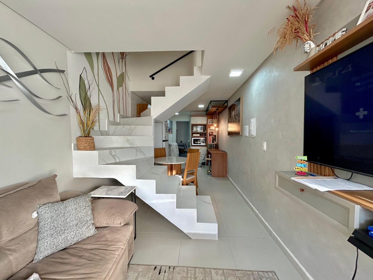 Sobrado Geminado à venda no Velha Central: 