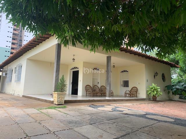 Casa Comercial para aluguel no Joquei: 