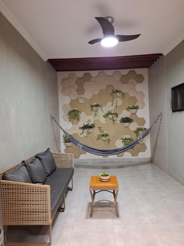 Casa à venda no Residencial e Comercial Goldenpark: 