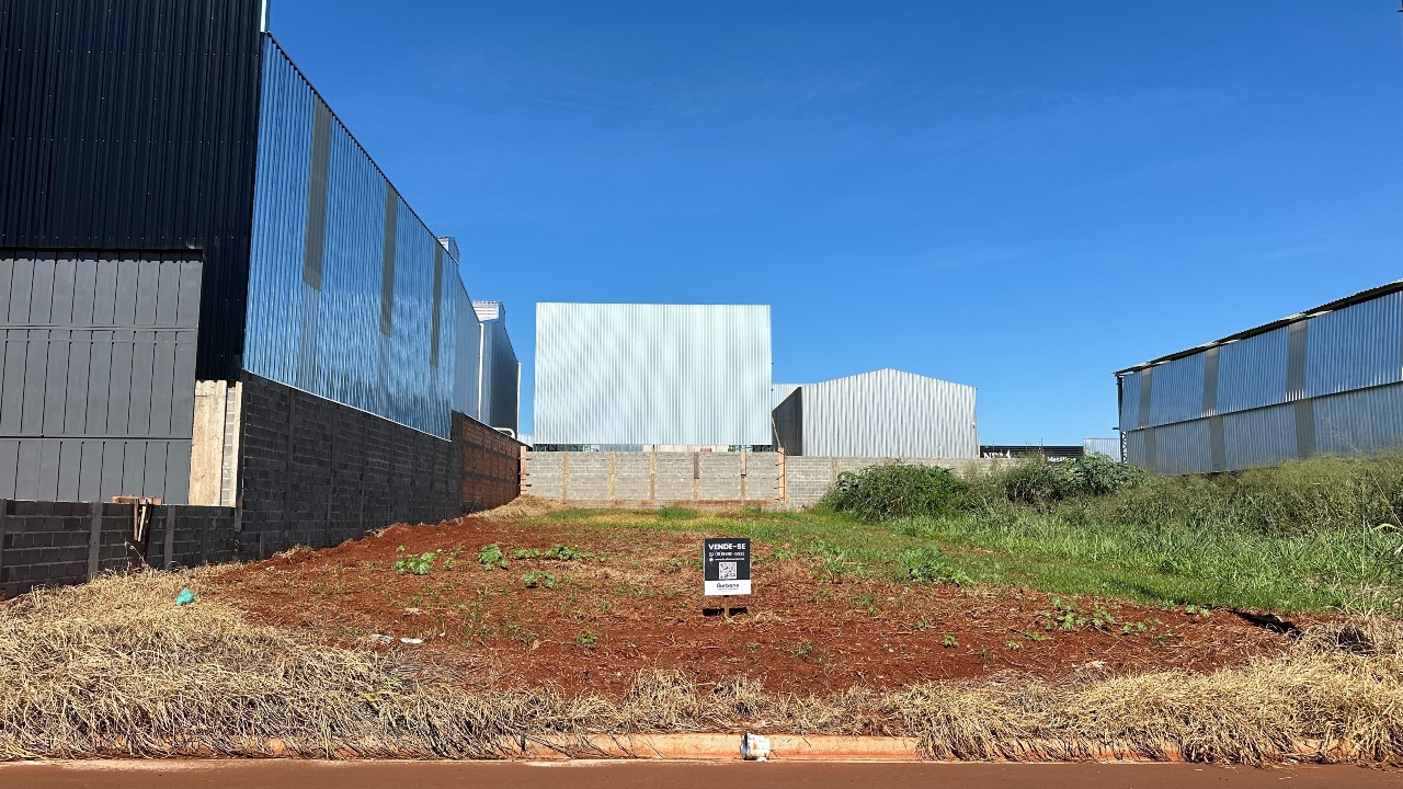 Terreno Industrial à venda no Vila Industrial: 