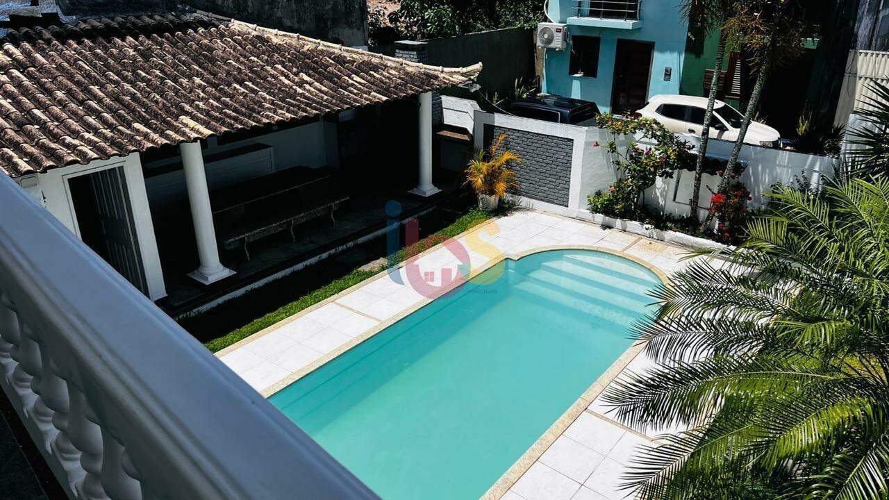 Casa, 4 quartos, 250 m² - Foto 1