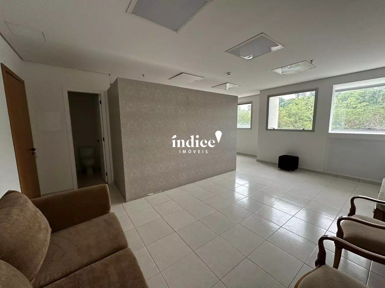 Sala Comercial para à venda no Ribeirânia na cidade de Ribeirão Preto: 