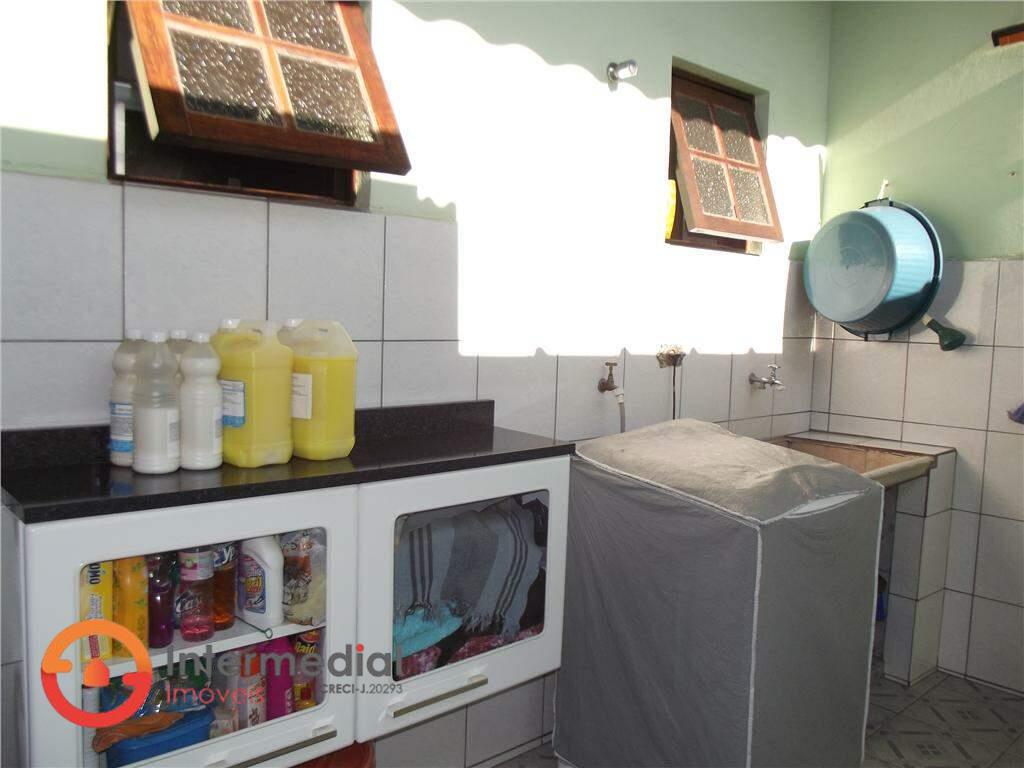 Casa à venda no Jardim Hermínia: 