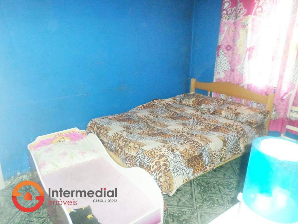 Casa à venda no Águia da Castelo: 