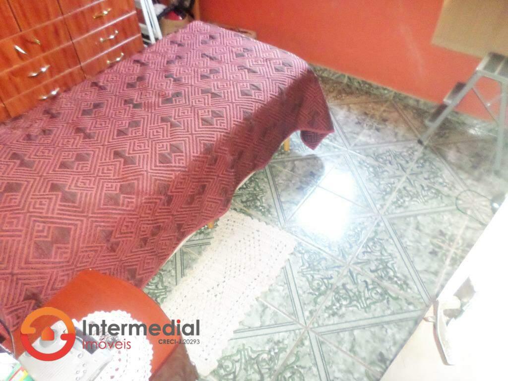 Casa à venda no Águia da Castelo: 