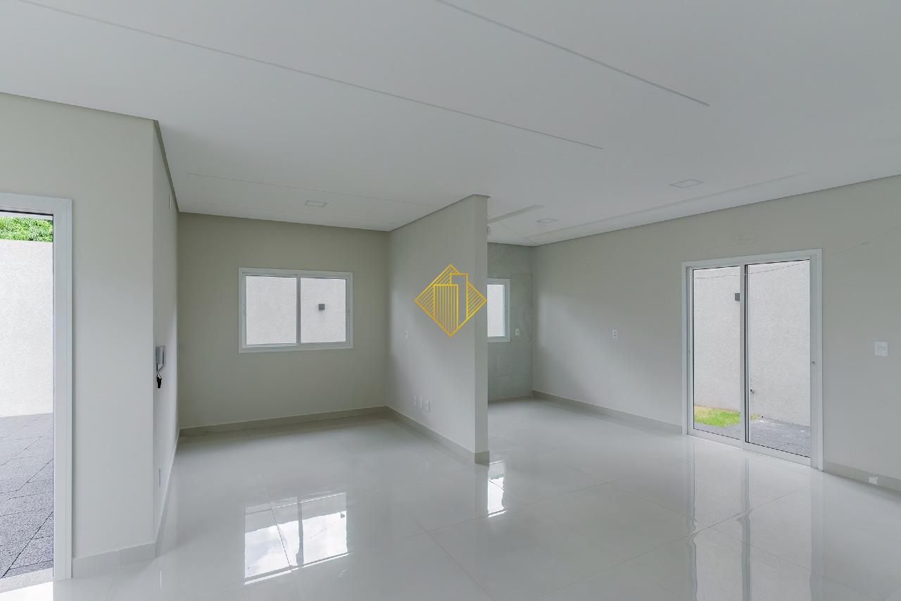 Sobrado à venda no Cancelli: 