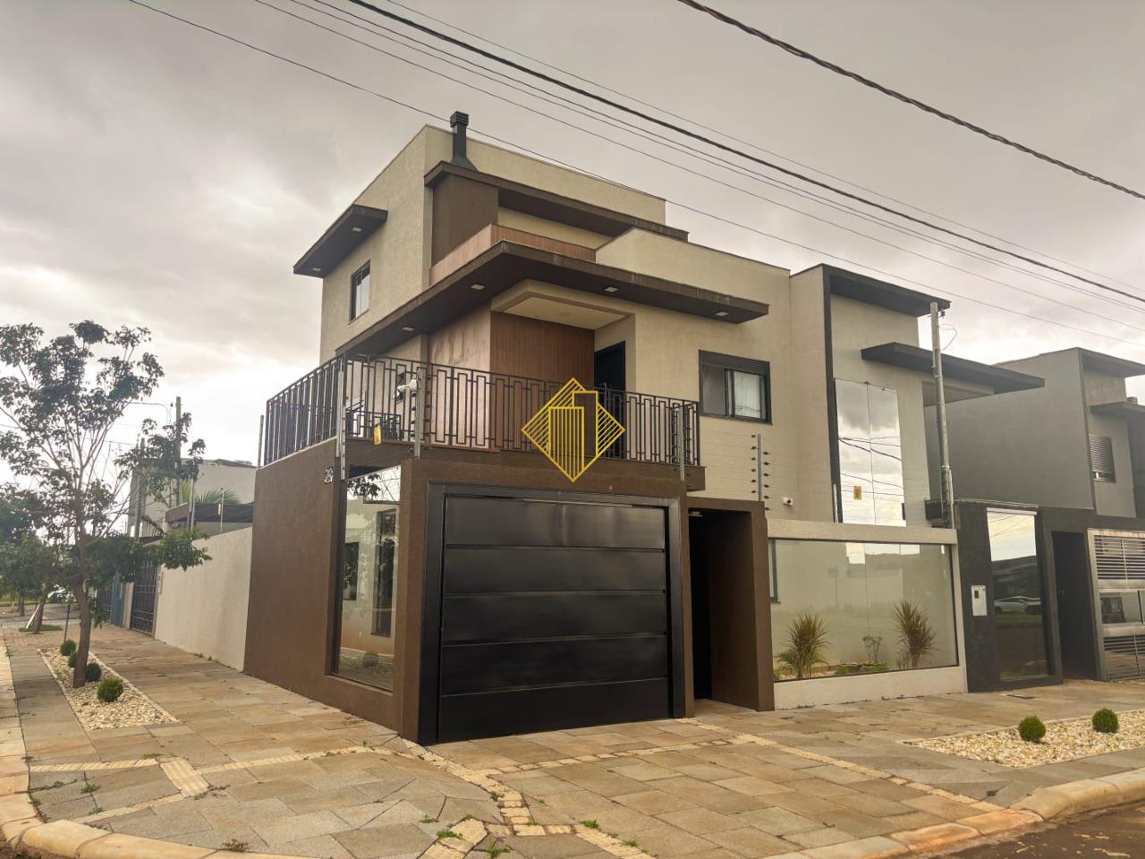 Sobrado à venda no Recanto Tropical: 