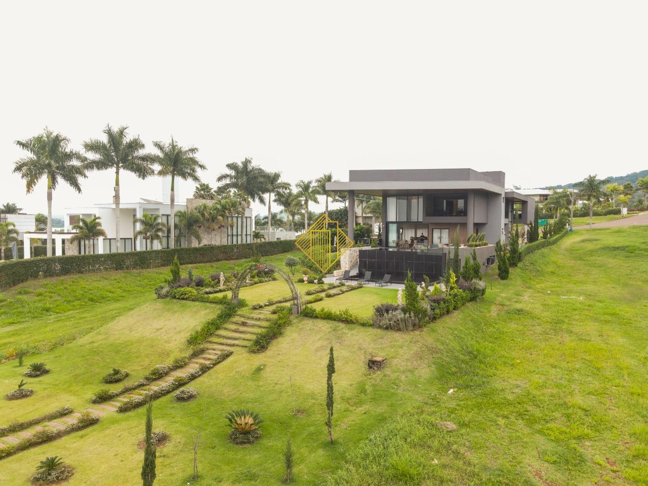 Sobrado à venda no Marinas de Boa Vista: 