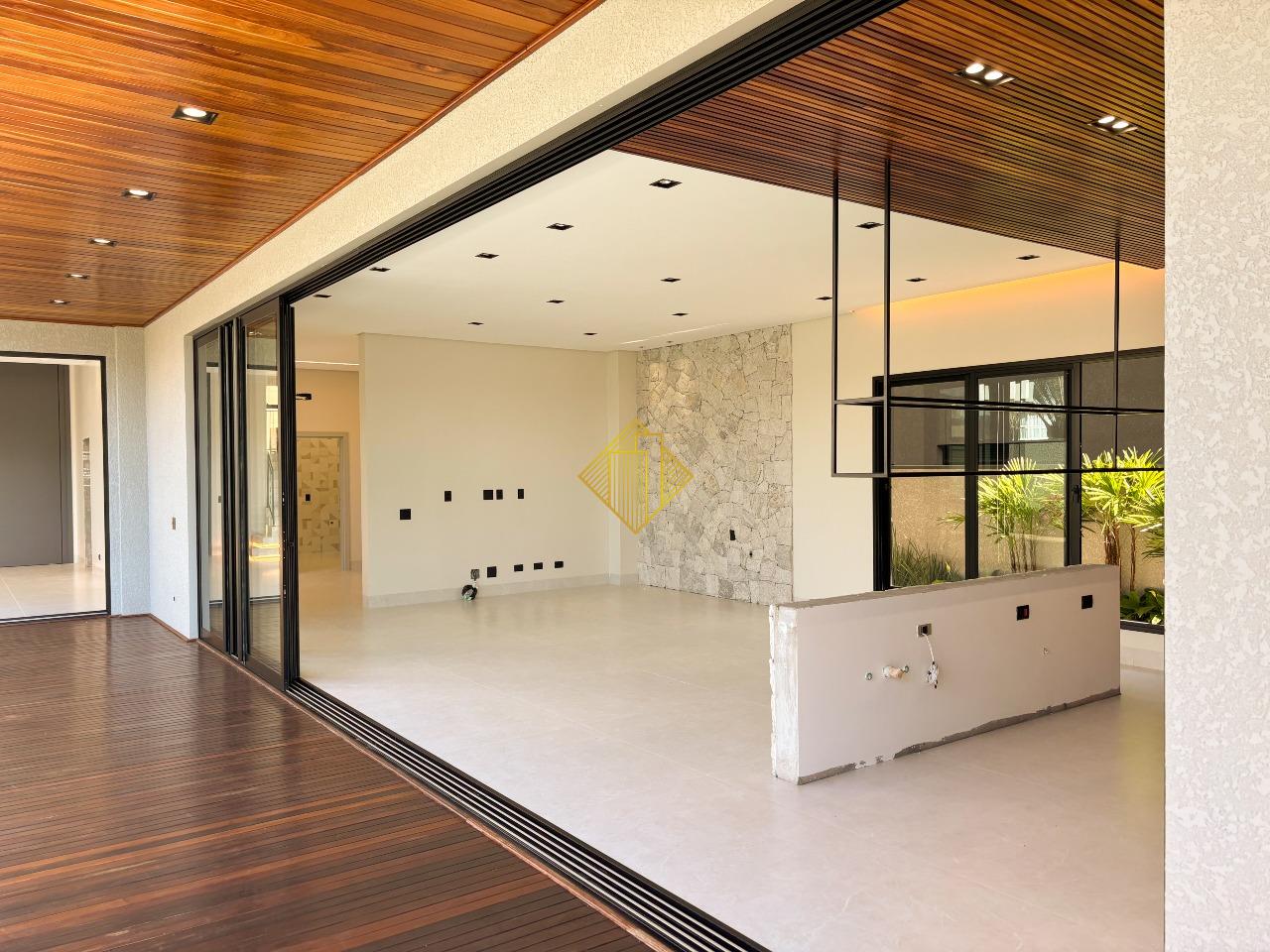 Sobrado à venda no FAG: 