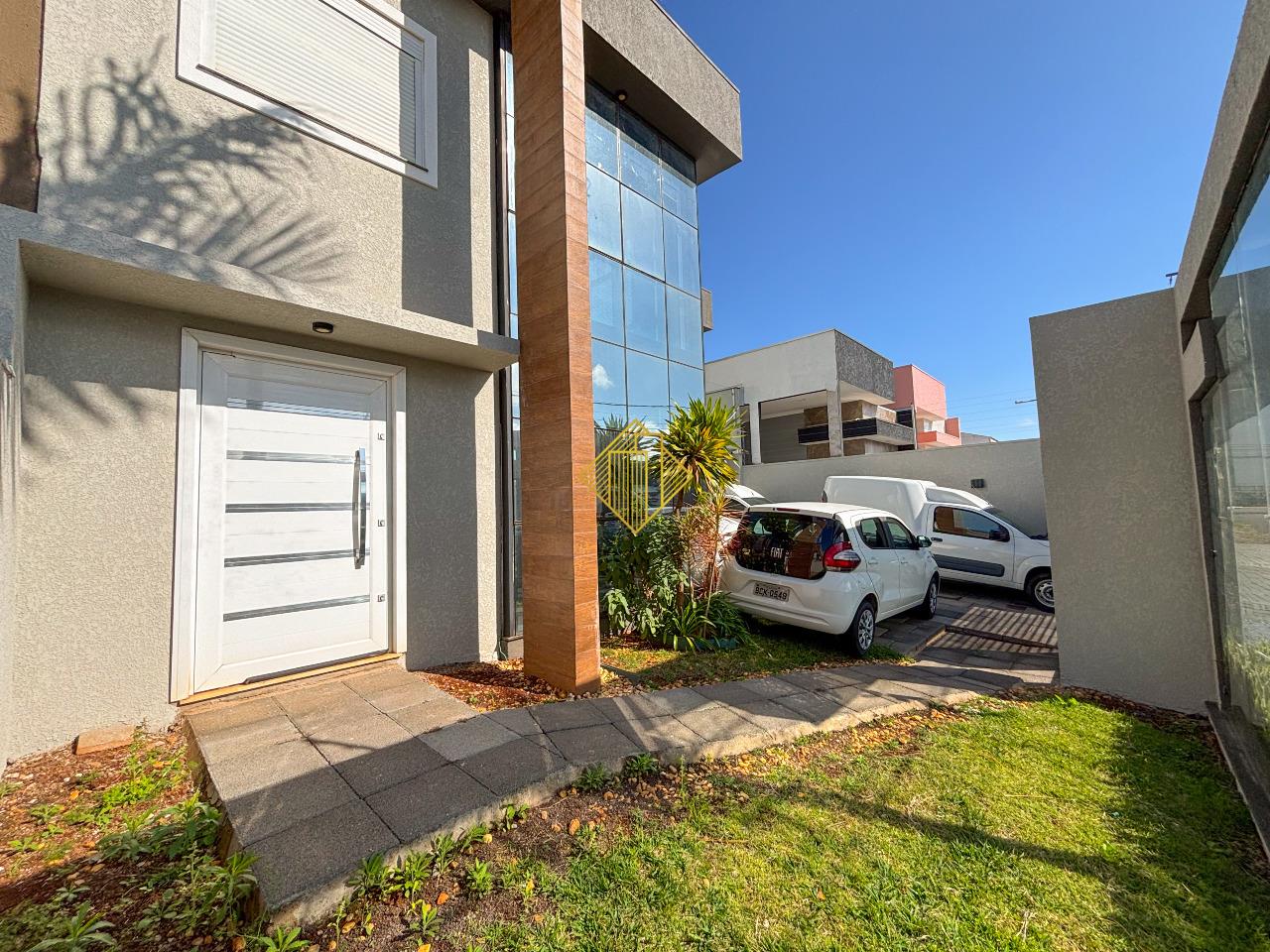 Sobrado à venda no Pioneiros Catarinenses: 