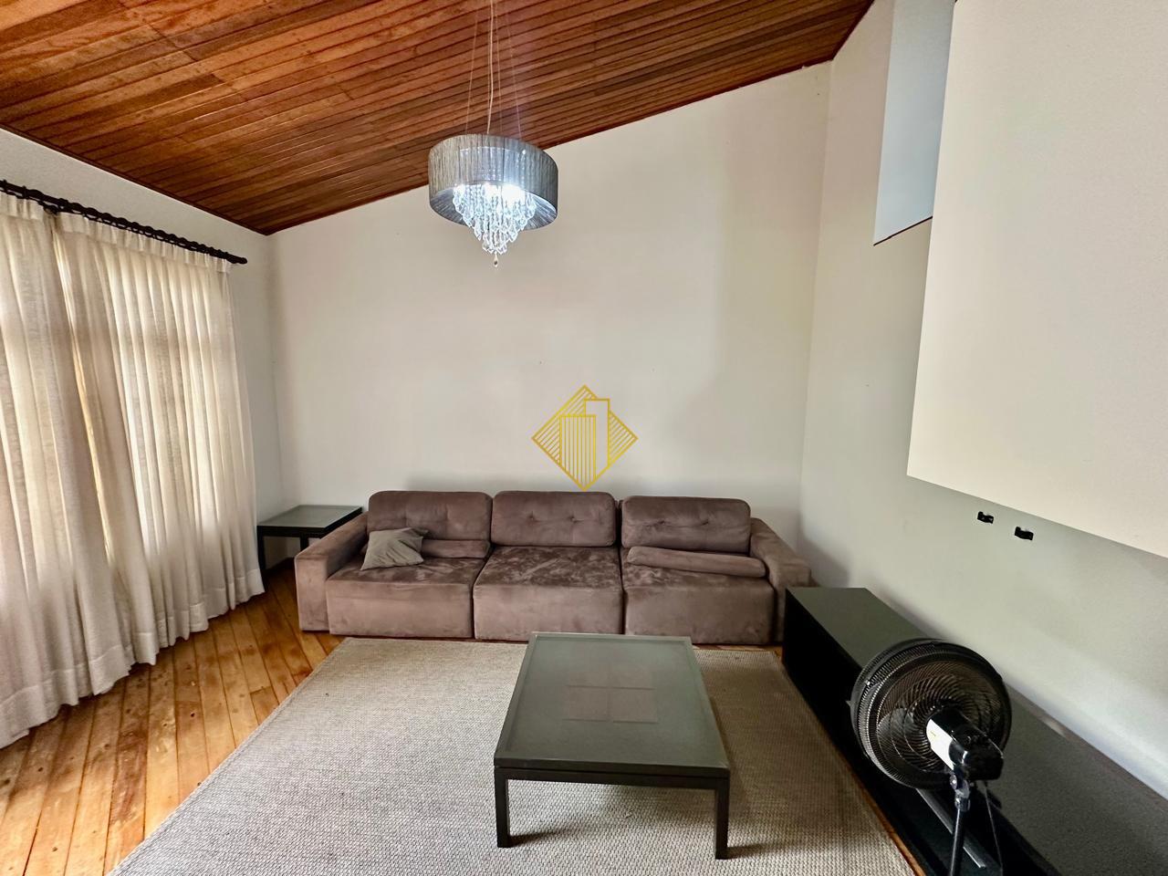 Sobrado para aluguel no Country: 