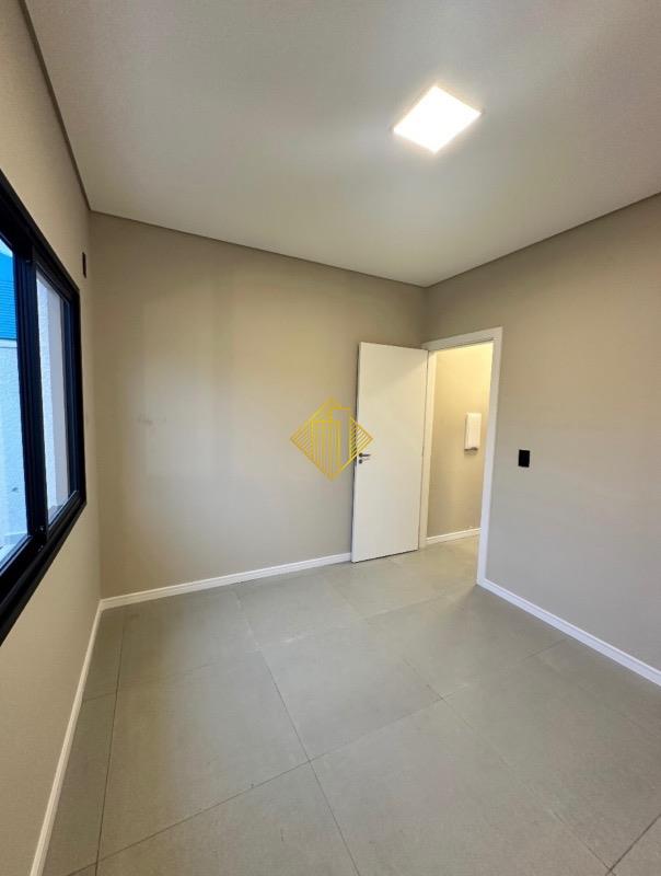 Casa à venda no Brazmadeira: 