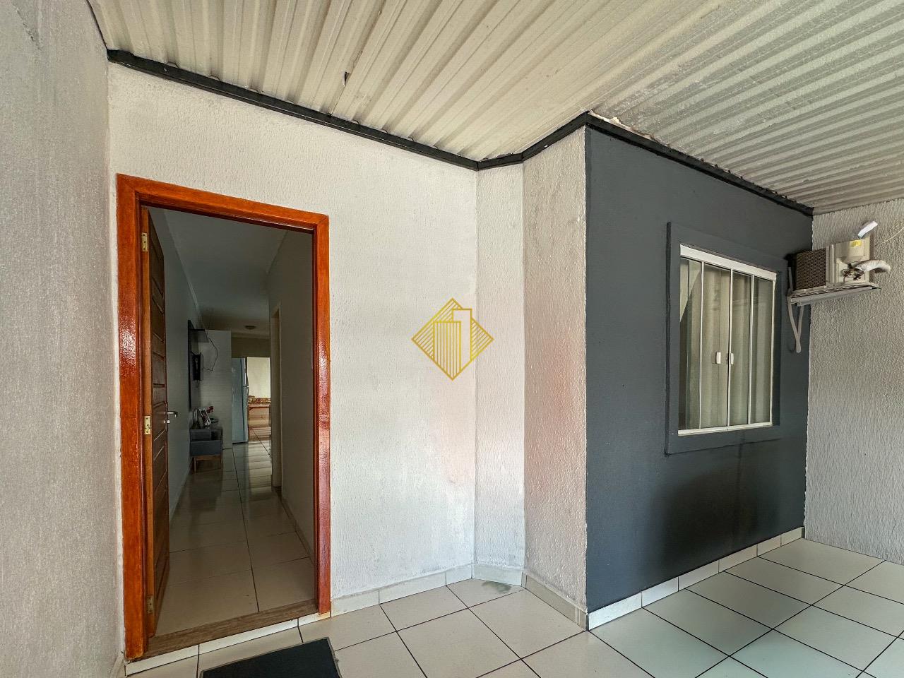 Casa à venda no Esmeralda: 