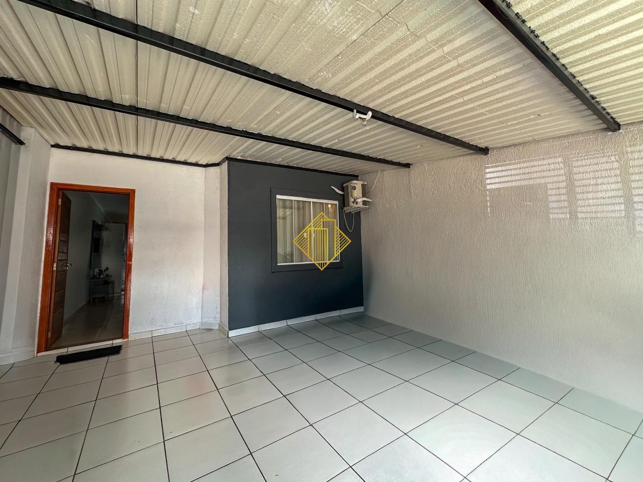 Casa à venda no Esmeralda: 