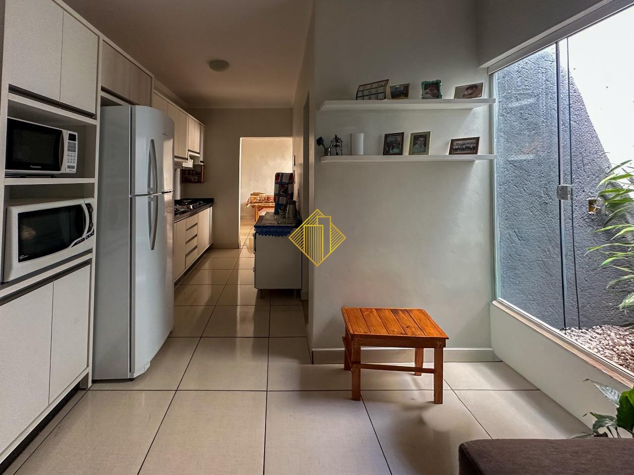 Casa à venda no Esmeralda: 