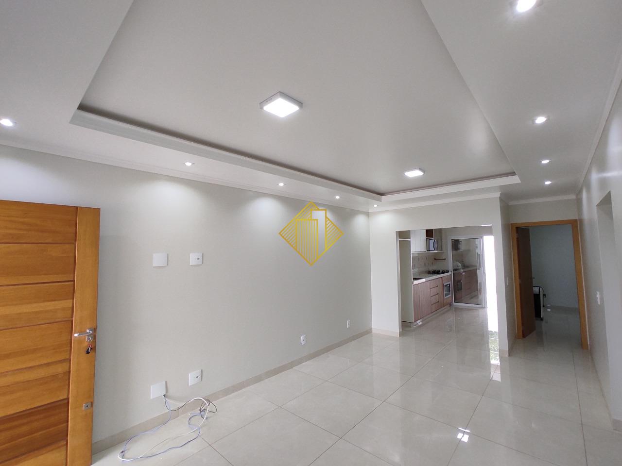 IT 1825 Casa à venda, 3 quartos, 1 suíte, 2 vagas, Jardim Gisela