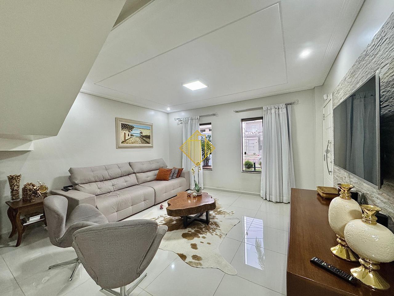 Sobrado à venda no Região do Lago: 