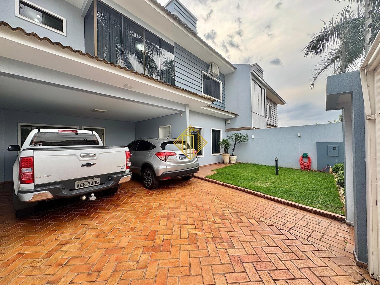 Sobrado à venda no Região do Lago: 