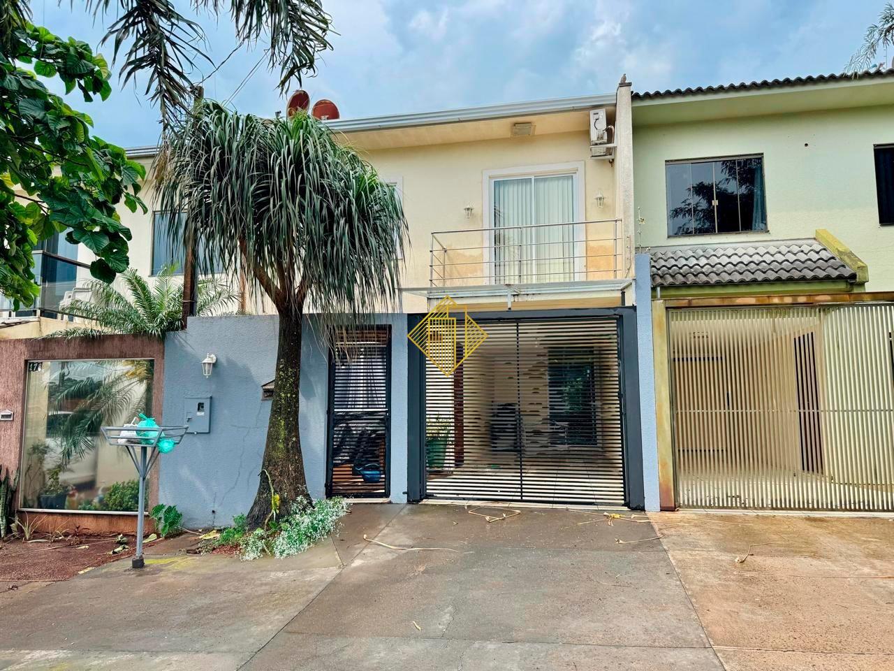 Sobrado à venda no Pioneiros Catarinenses: 