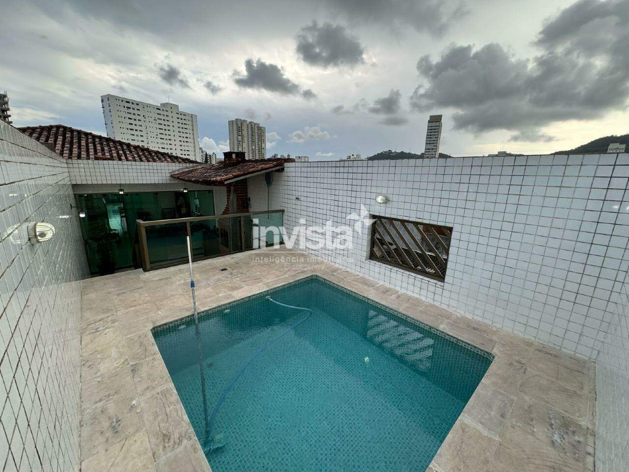 C&oacute;digo: 18220 R$ 1.299.999,00 Casa &agrave; venda no bairro Vila Belmiro 216 m&sup2; 3 quartos 2 vagas - Santos