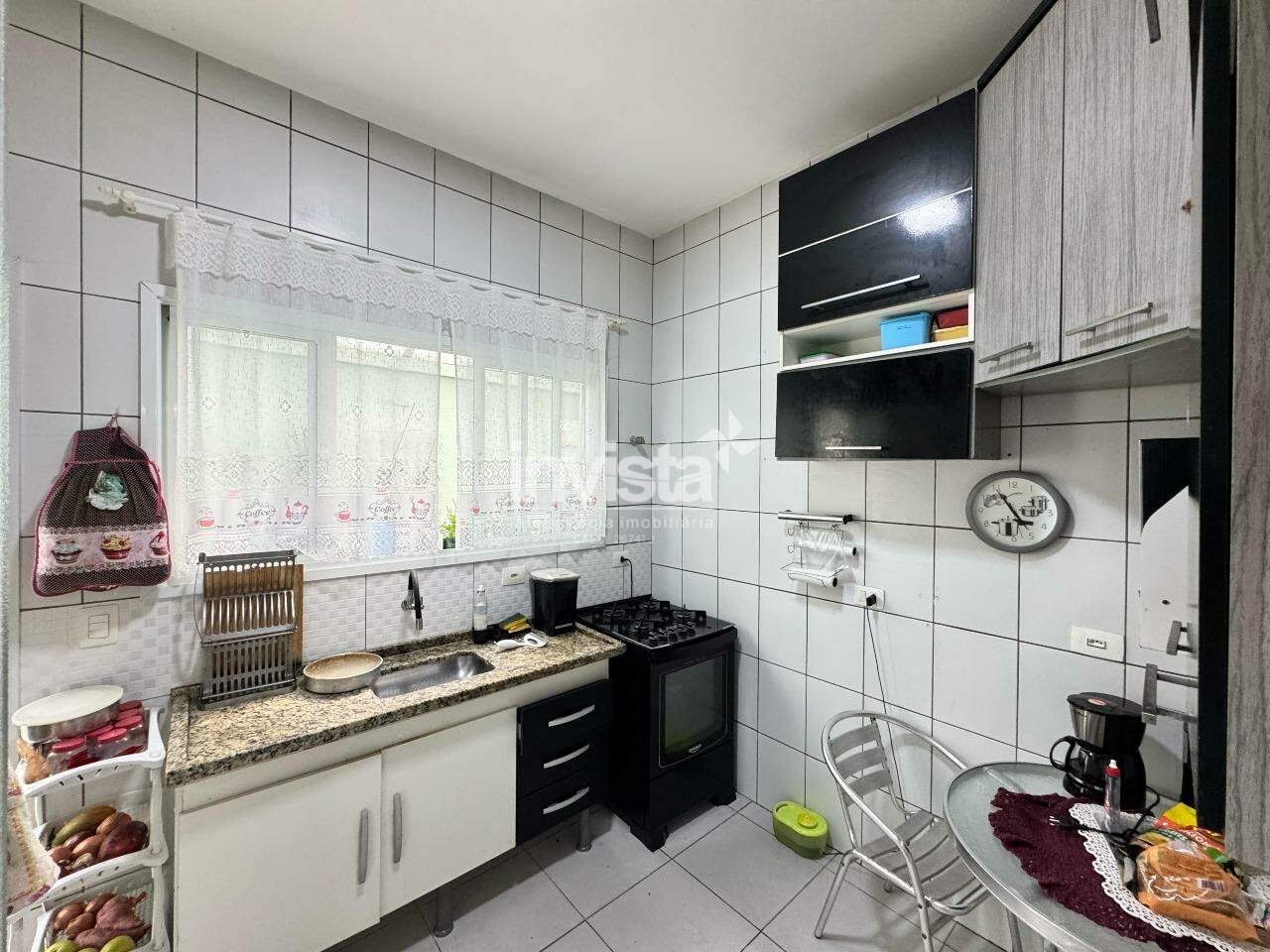 Casa &agrave; venda no bairro Marap&eacute; - Santos