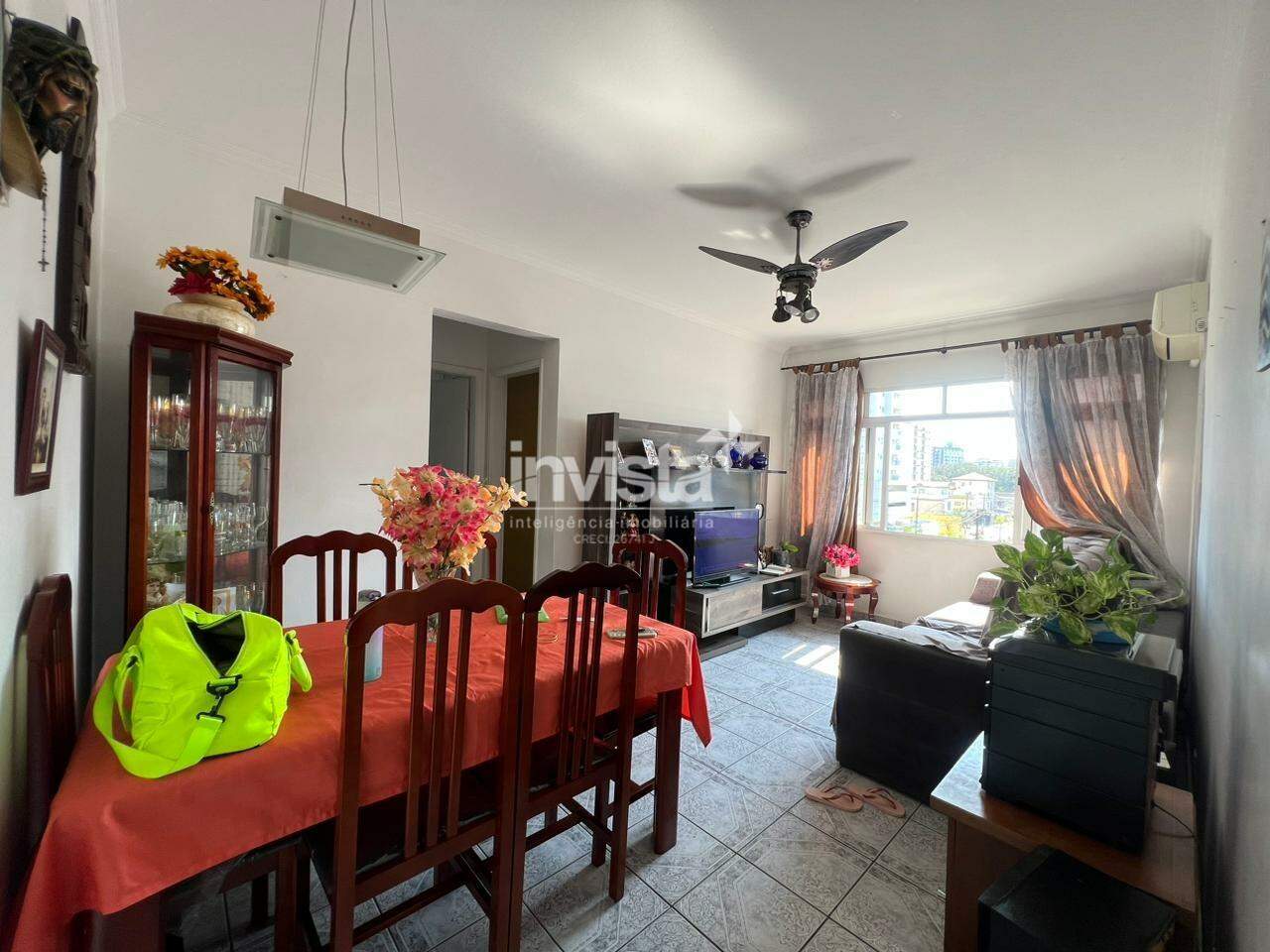 C&oacute;digo: 23388 R$ 375.000,00 Apartamento &agrave; venda no bairro Ponta da Praia 90 m&sup2; 2 quartos 1 vaga - Santos