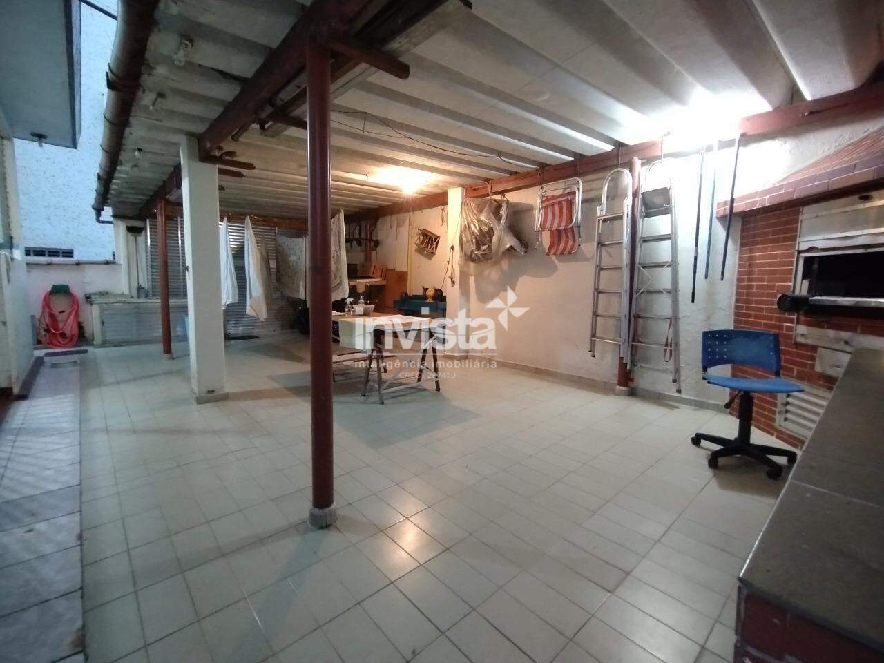 C&oacute;digo: 26726 R$ 1.800.000,00 Casa &agrave; venda no bairro Ponta da Praia 300 m&sup2; 3 quartos 2 vagas - Santos